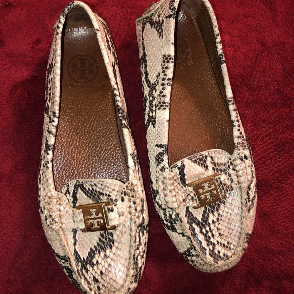 Tory Burch👣